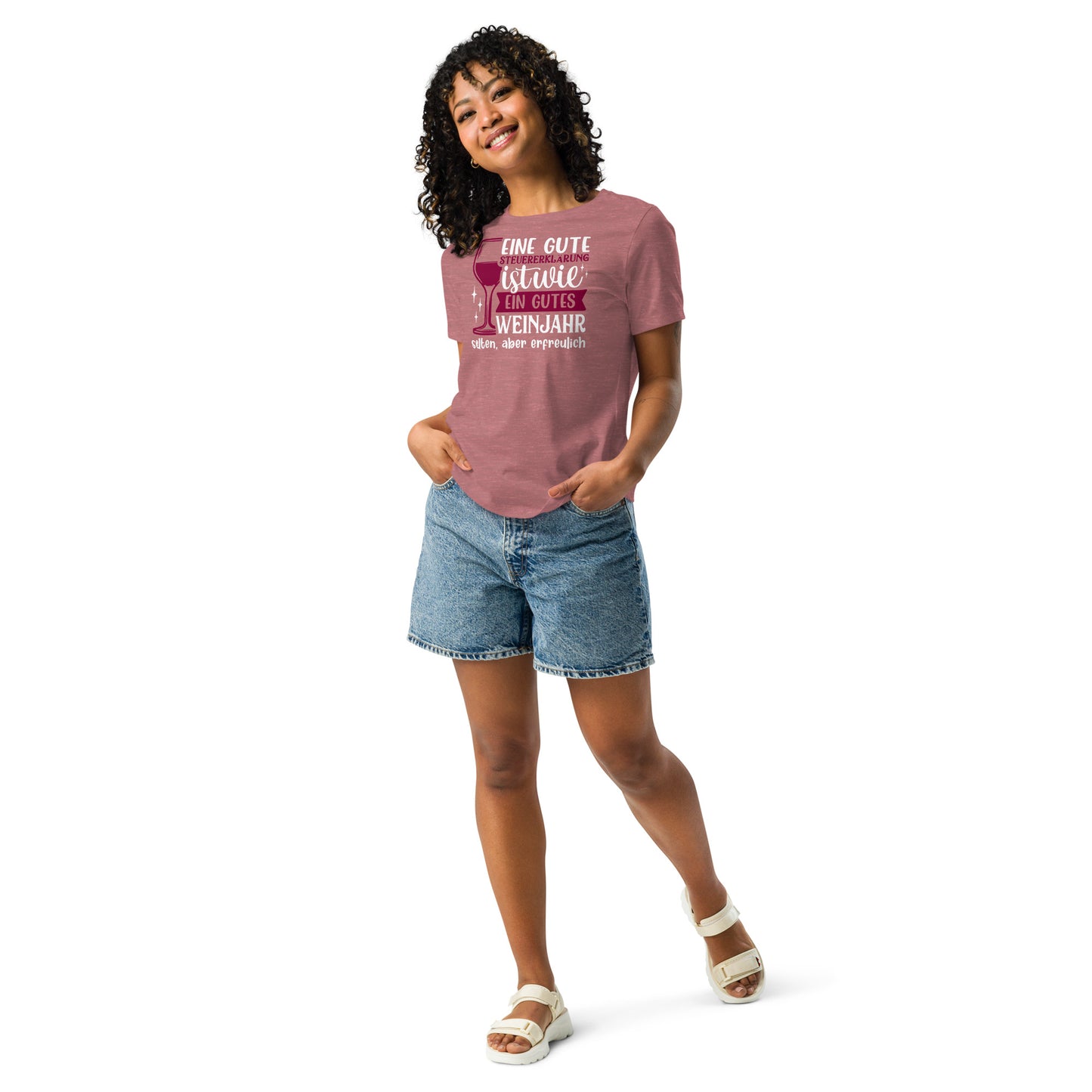 Premium T-Shirt aus nachhaltiger Produktion für Damen | "Eine gute Steuererklärung ist wie ein gutes Weinjahr: selten, aber erfreulich"